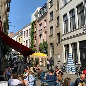 Bed & Breakfast House Le D'anvers, Antwerpen